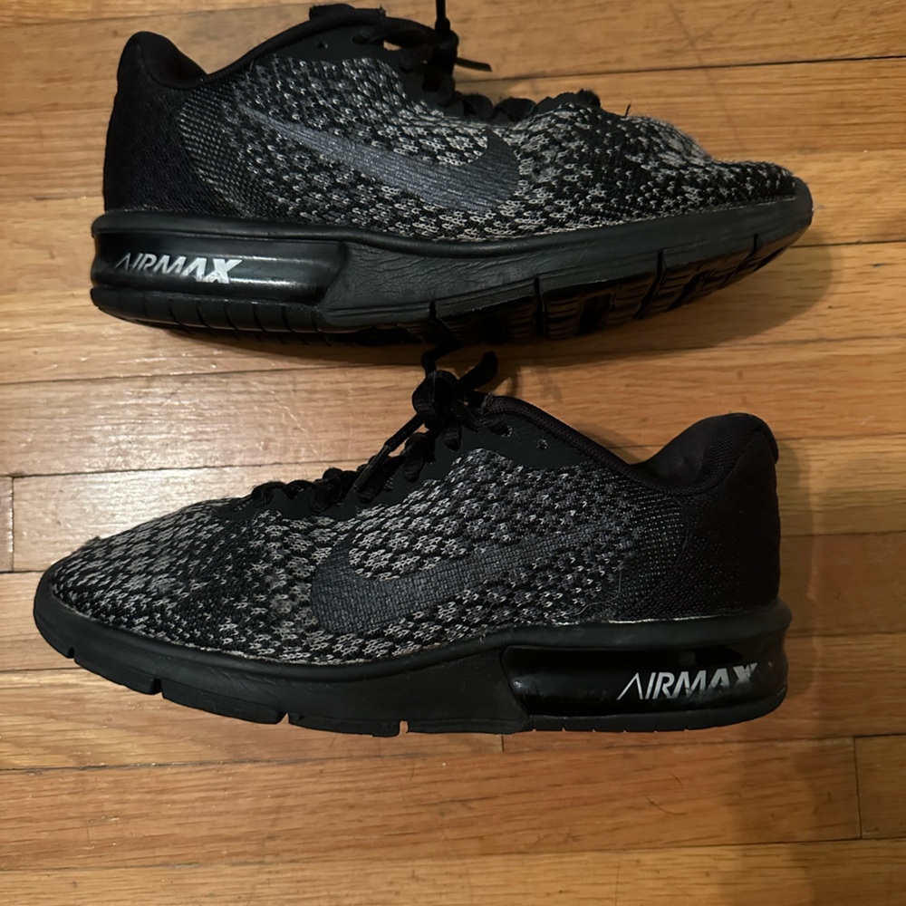 Nike Air Max Black and Gray Sneakers